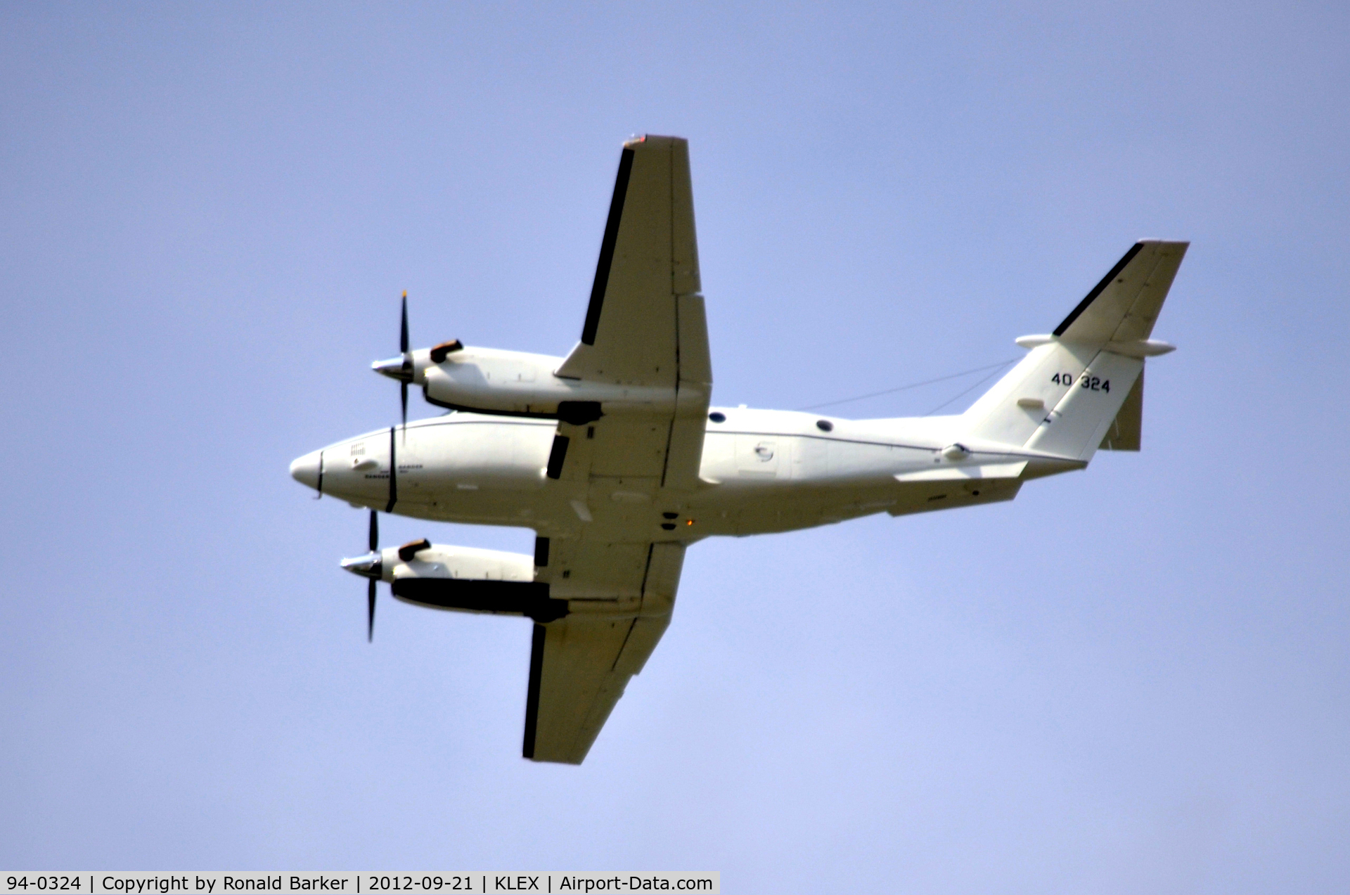 94-0324, 1994 Beech C-12R Huron C/N BW-013, Flyby LEX