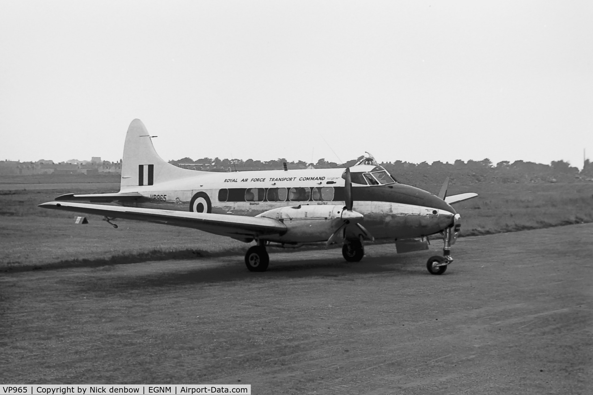 VP965, De Havilland DH-104 Devon C.2 C/N 04258, Devon at Yeadon aerodrome in around 1963