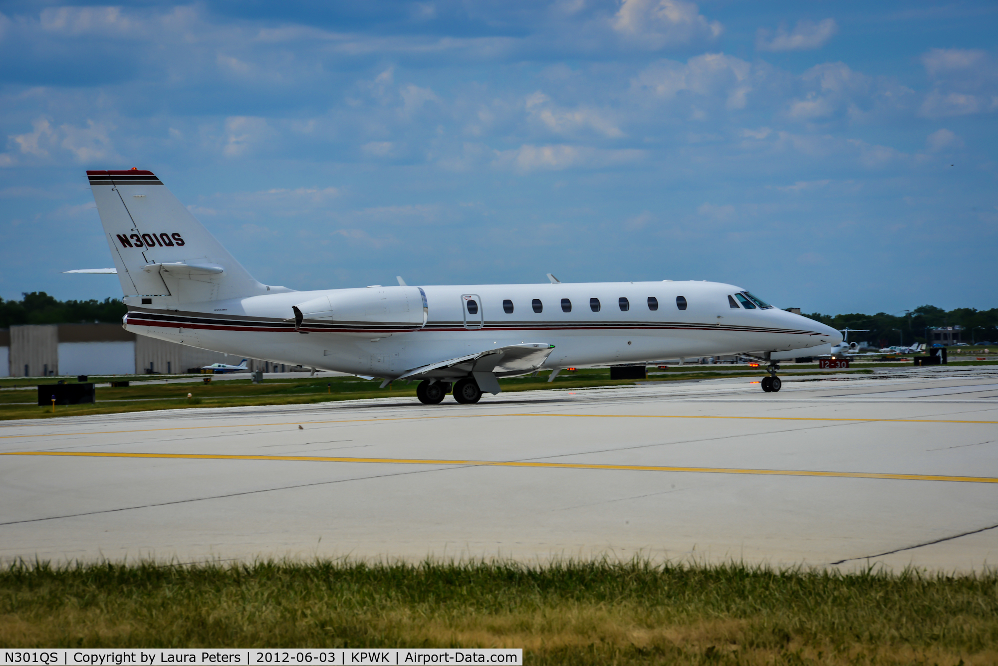 N301QS, 2004 Cessna 680 Citation Sovereign C/N 680-0010, Departing Chicago Executive Airport