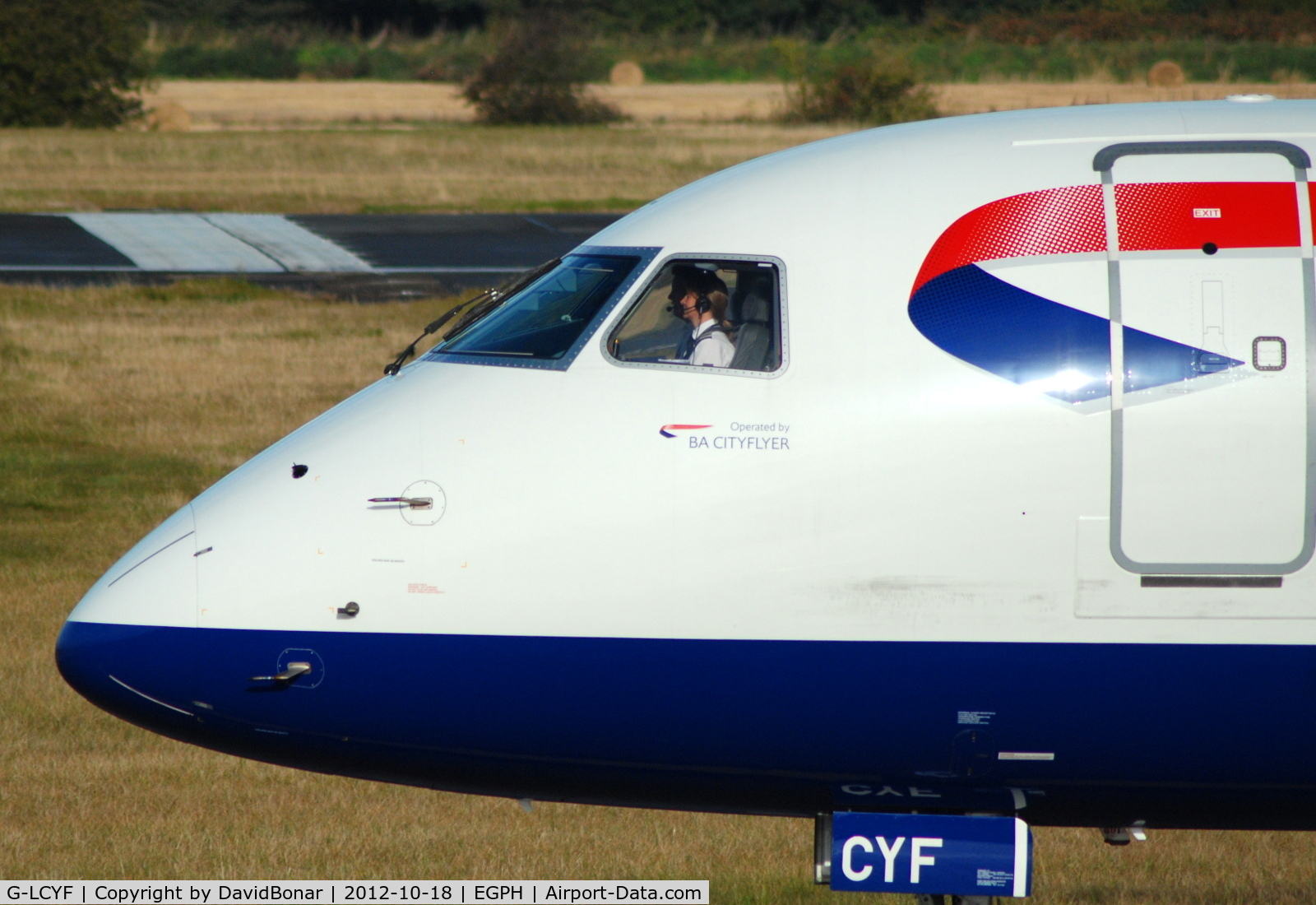 G-LCYF, 2009 Embraer 170STD (ERJ-170-100STD) C/N 17000298, A nice close study