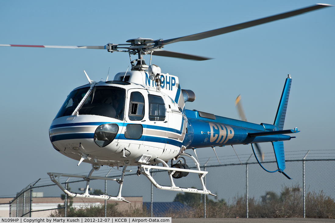 N109HP, 1999 Eurocopter AS-350B-3 Ecureuil Ecureuil C/N 3245, Departing Foothill Aircraft.