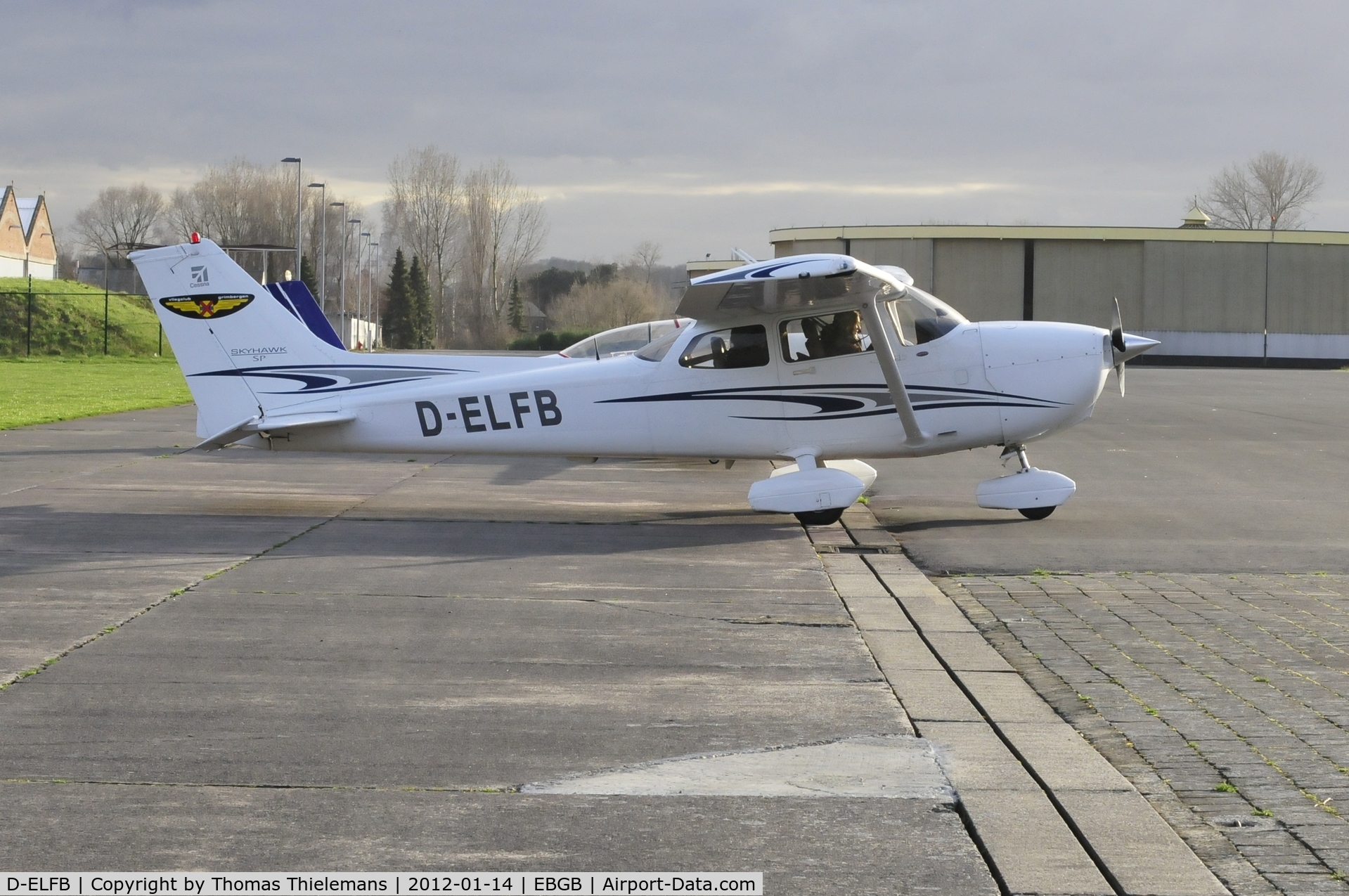 D-ELFB, 2005 Cessna 172S Skyhawk SP C/N 172S9837, first picture