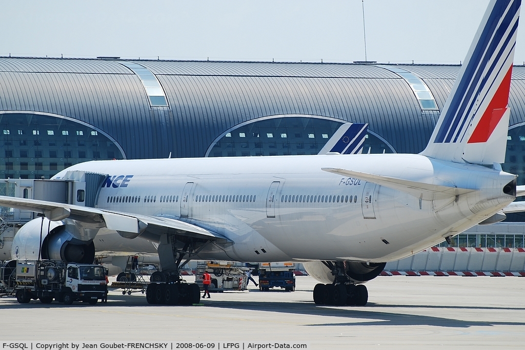 F-GSQL, 2006 Boeing 777-328/ER C/N 32853, AF to CAIRO