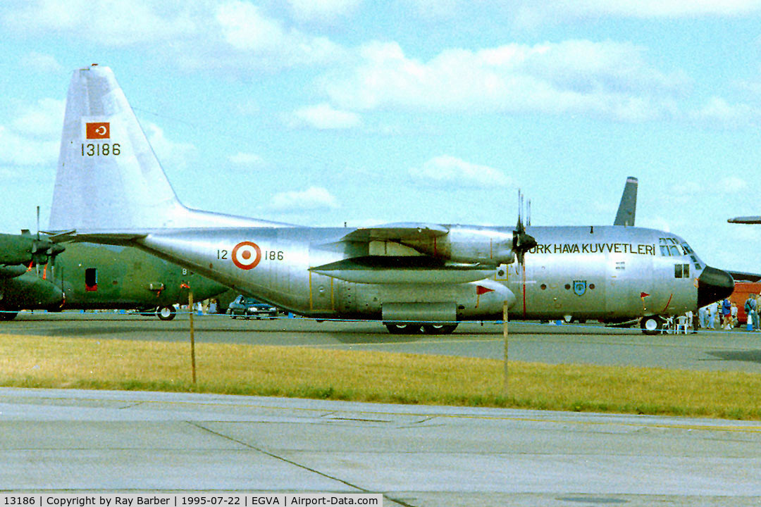 13186, 1964 Lockheed C-130E Hercules C/N 382-4011, Lockheed C-130E Hercules [4011] (Turkish AF) RAF Fairford~G 22/07/1995