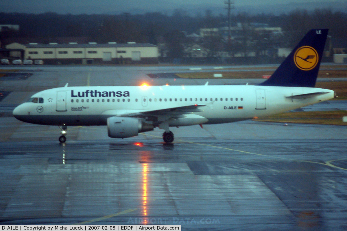 D-AILE, 1996 Airbus A319-114 C/N 627, At Frankfurt