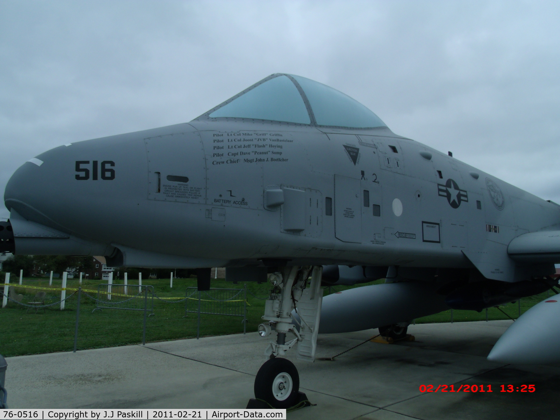 76-0516, 1976 Fairchild Republic A-10A Thunderbolt II C/N A10-0063, cockpit and front wheel- notice of crew people near the front windscreen