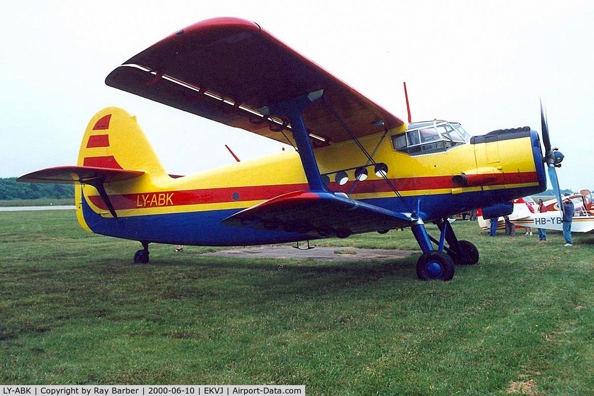 LY-ABK, 1989 Antonov An-2TP C/N 1G238-11, Antonov An-2TP [1G238-11] Stauning~OY 10/06/2000