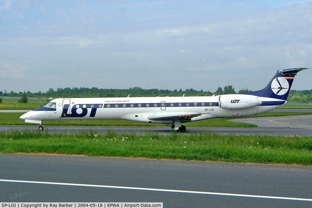 SP-LGI, 2000 Embraer ERJ-145MP (EMB-145MP) C/N 145336, Embraer ERJ-145MP [145336] (LOT Polish Airlines) Warsaw-Okecie~SP 18/05/2004