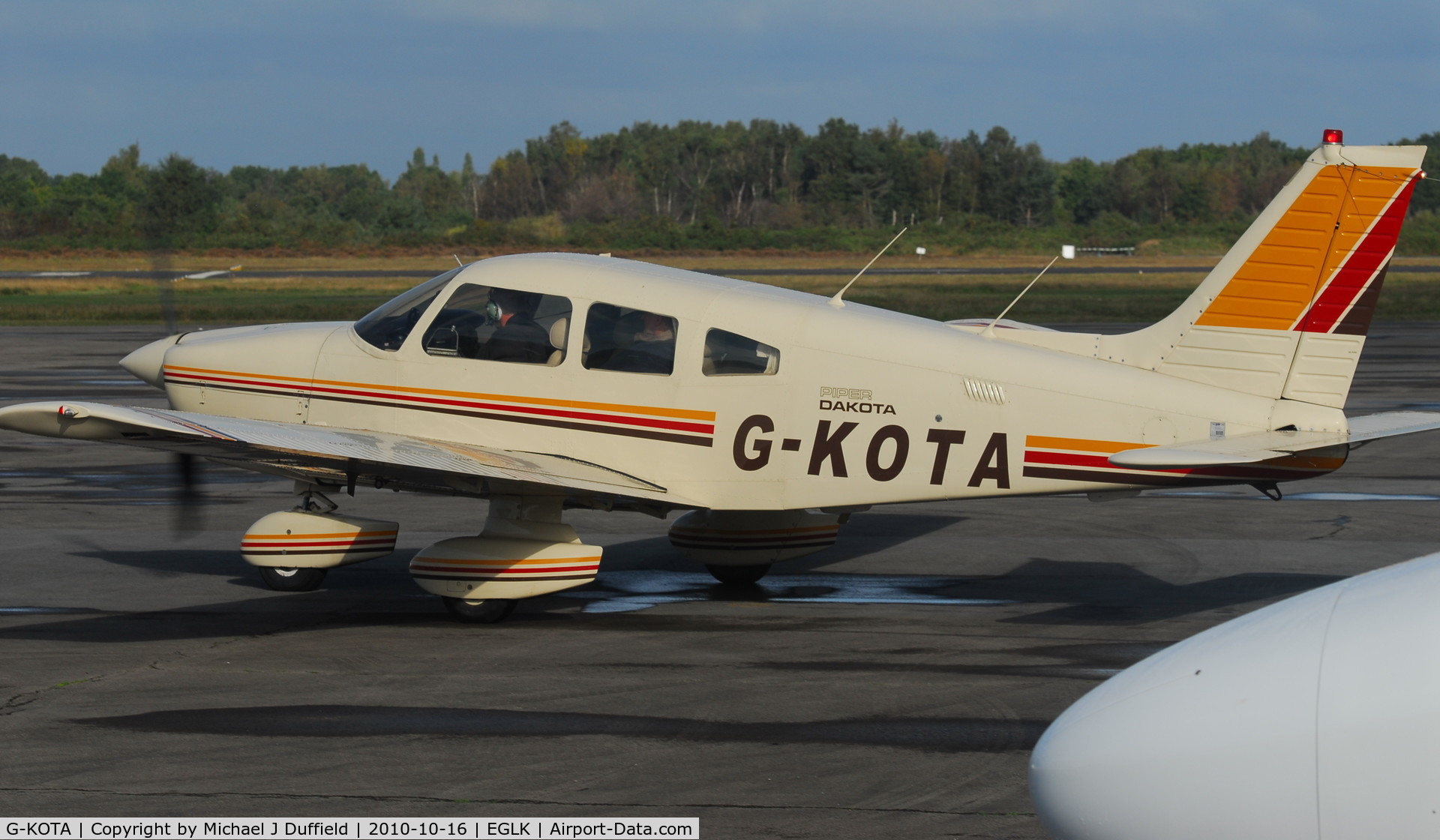 G-KOTA, 1980 Piper PA-28-236 Dakota C/N 28-8011044, PA-28 Dakota at Blackbushe on 16th October 2010