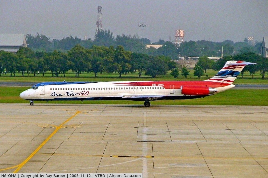 HS-OMA, 1986 McDonnell Douglas MD-82 (DC-9-82) C/N 49439, McDonnell Douglas DC-9-82 [49439] (Orient Thai Airlines) Bangkok~HS 12/11/2005