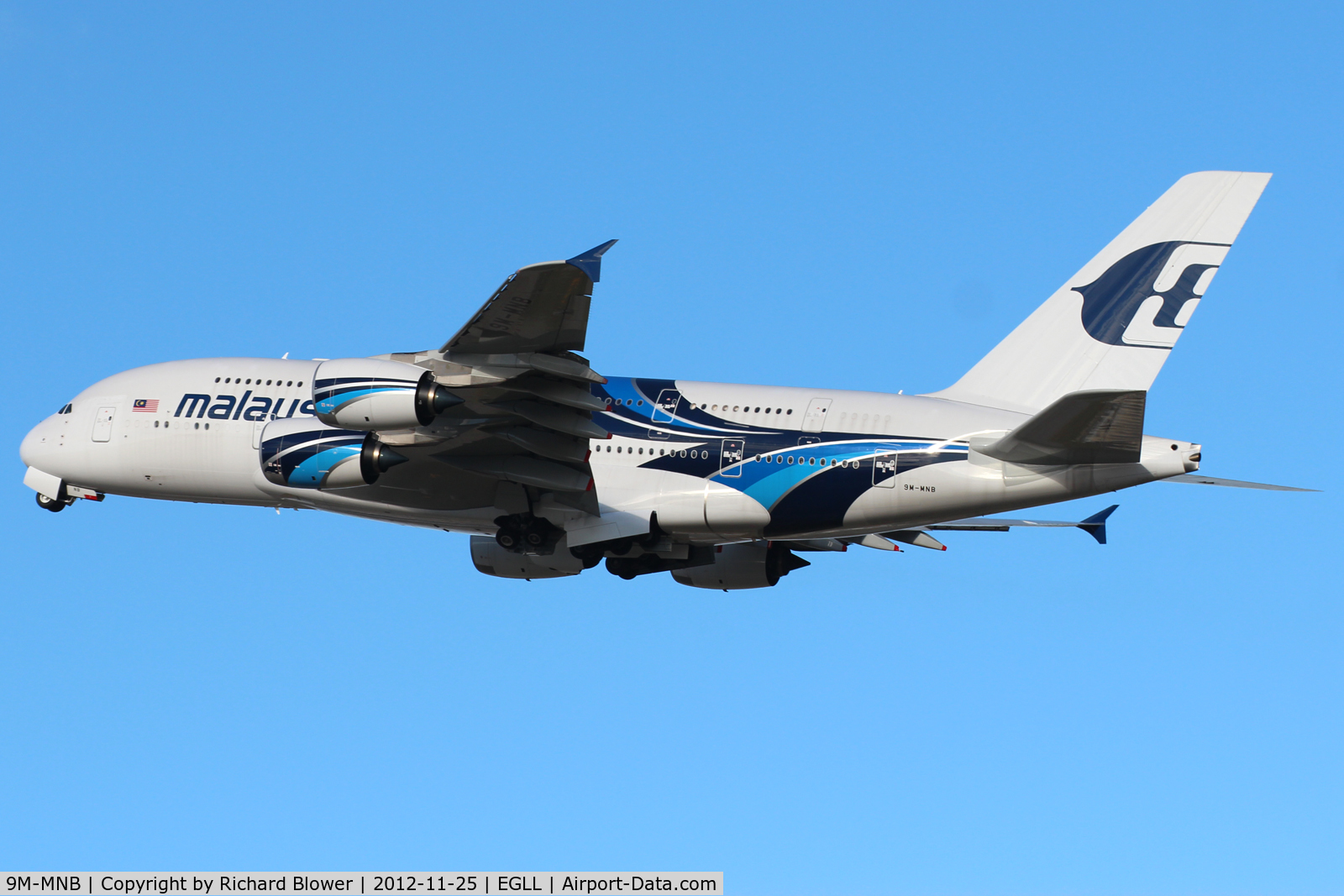 9M-MNB, 2012 Airbus A380-841 C/N 081, Departing 27 Left