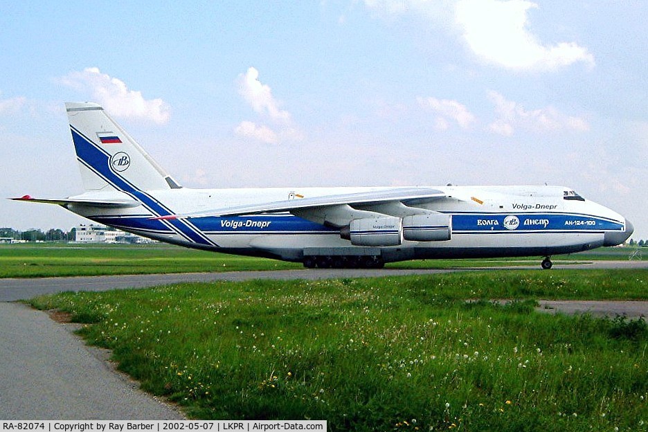 RA-82074, 1994 Antonov An-124-100 Ruslan C/N 9773051459142, Antonov An-124-100 Ruslan [9773051459142] (Volga Dnepr Airlines) Prague-Ruzyne~OK 07/05/2002