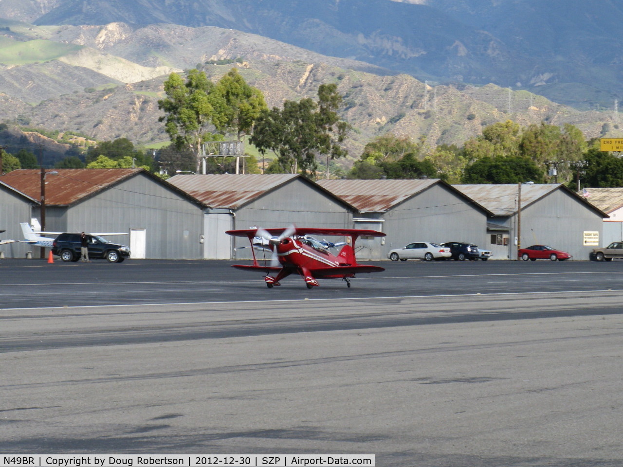 N49BR, Pitts S-2A Special C/N 2212, 1980 Aerotek PITTS S-2A, Lycoming AEIO-540 260 Hp, landing roll Rwy 22