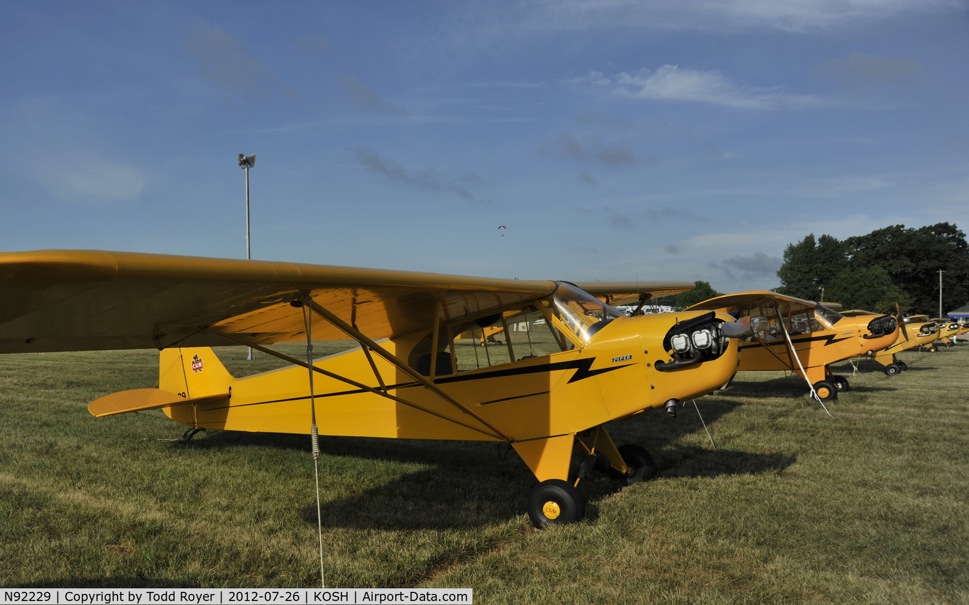 N92229, 1946 Piper J3C-65 Cub C/N 16674, Airventure 2012