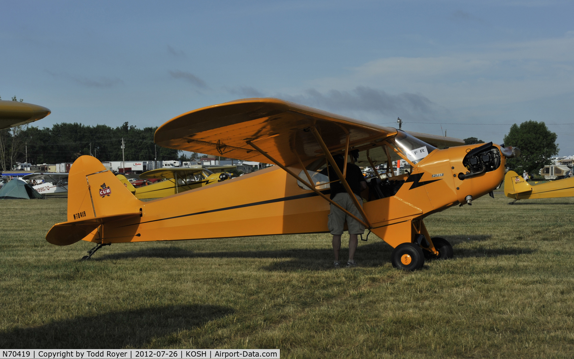 N70419, 1946 Piper J3C-65 Cub C/N 17412, Airventure 2012