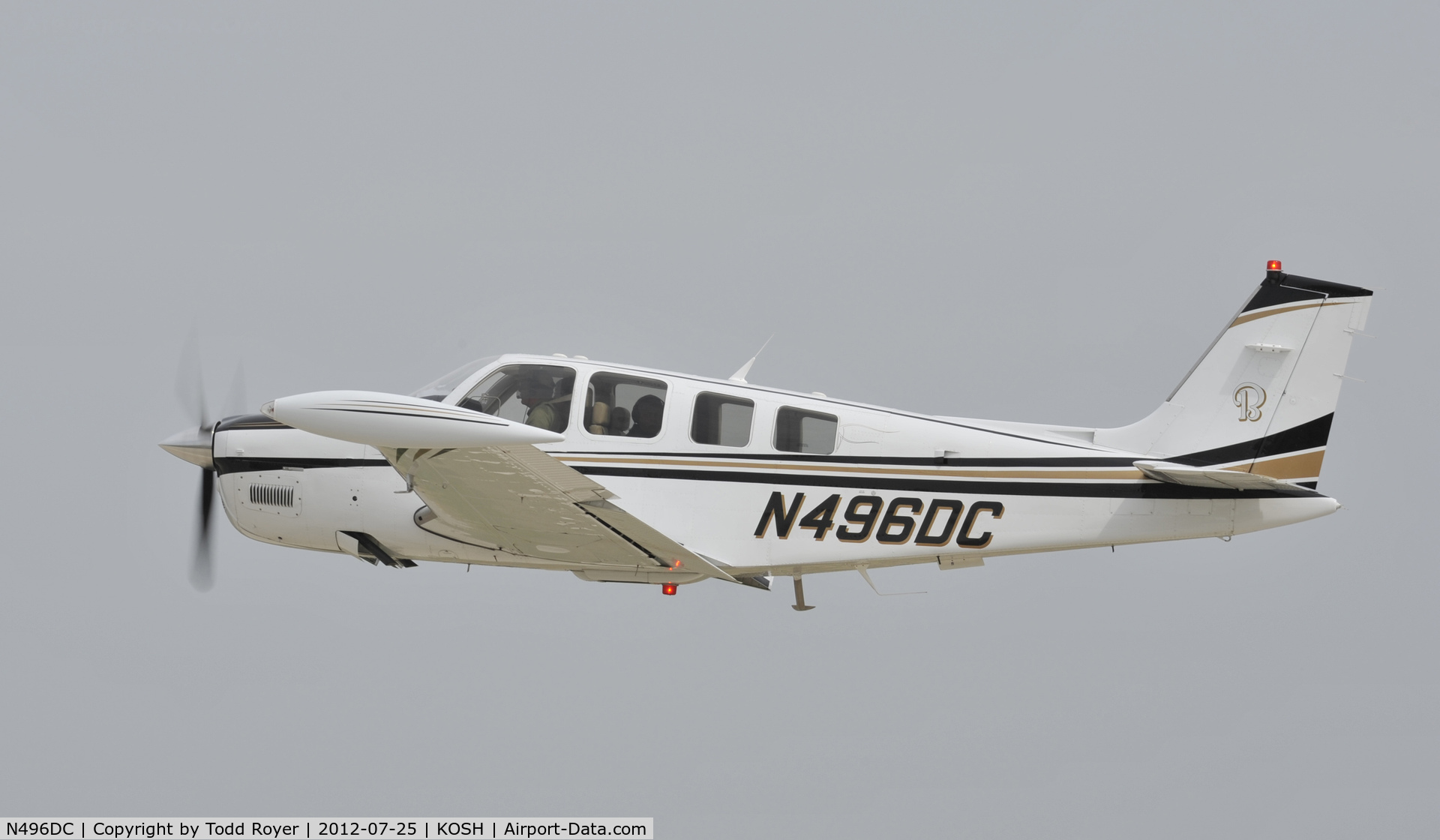 N496DC, Raytheon Aircraft Company G36 C/N E-3741, Airventure 2012
