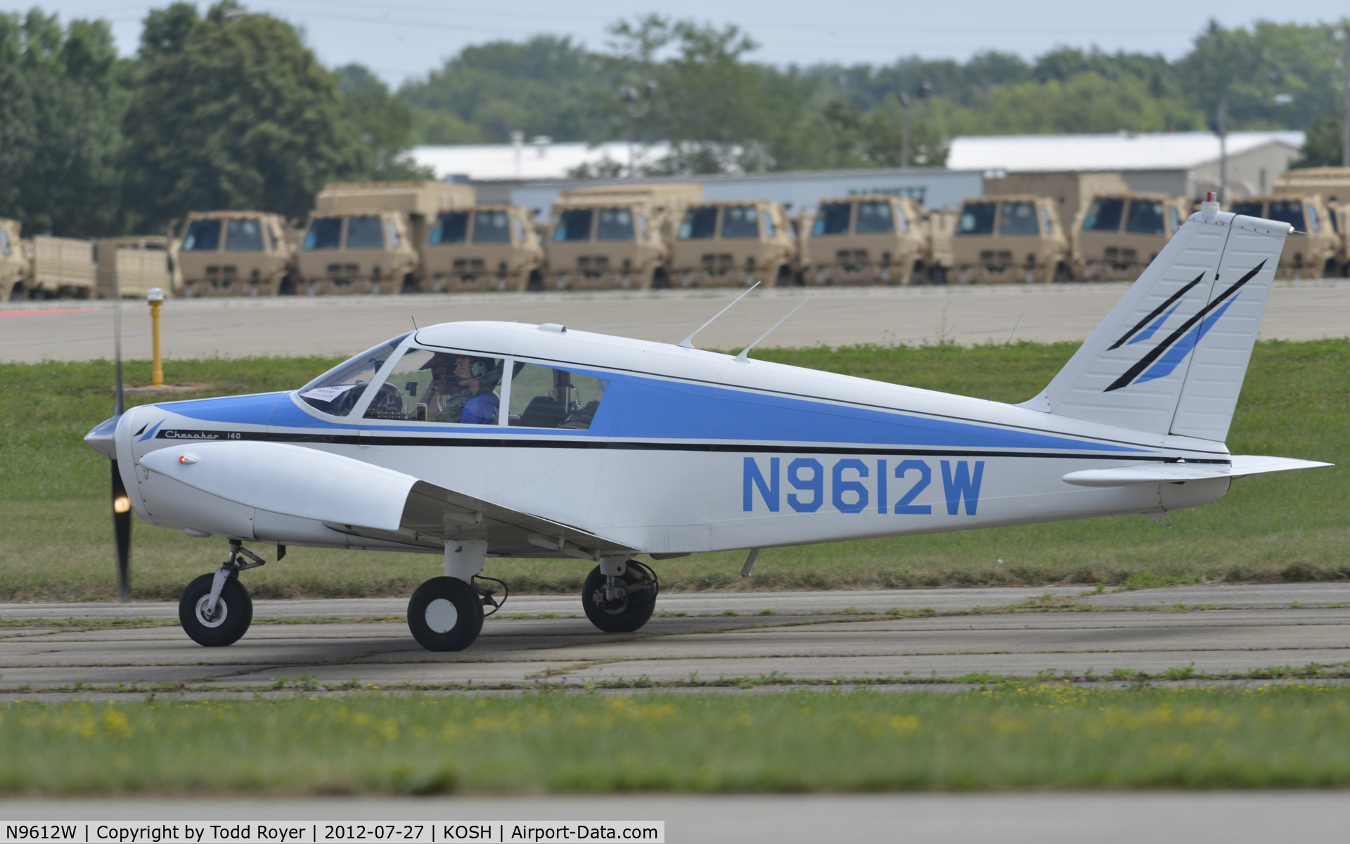 N9612W, 1967 Piper PA-28-140 Cherokee C/N 28-23066, Airventure 2012
