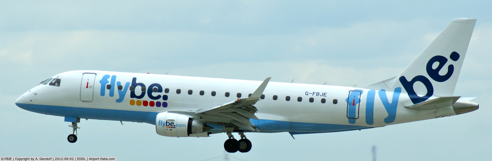 G-FBJE, 2012 Embraer 175STD (ERJ-170-200) C/N 17000336, FlyBe, is landing at Düsseldorf Int´l (EDDL)