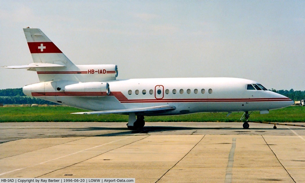HB-IAD, 1987 Dassault Falcon 900 C/N 35, Dassault Falcon 900 [35] Vienna-Schwechat~OE 20/06/1996