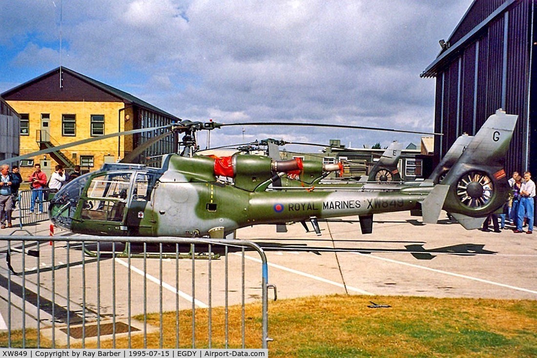 XW849, 1972 Westland SA-341B Gazelle AH1 C/N WA1016, Aerospatiale SA.341B Gazelle AH.1 [1016] (Royal Marines) RNAS Yeovilton~G 15/07/1995