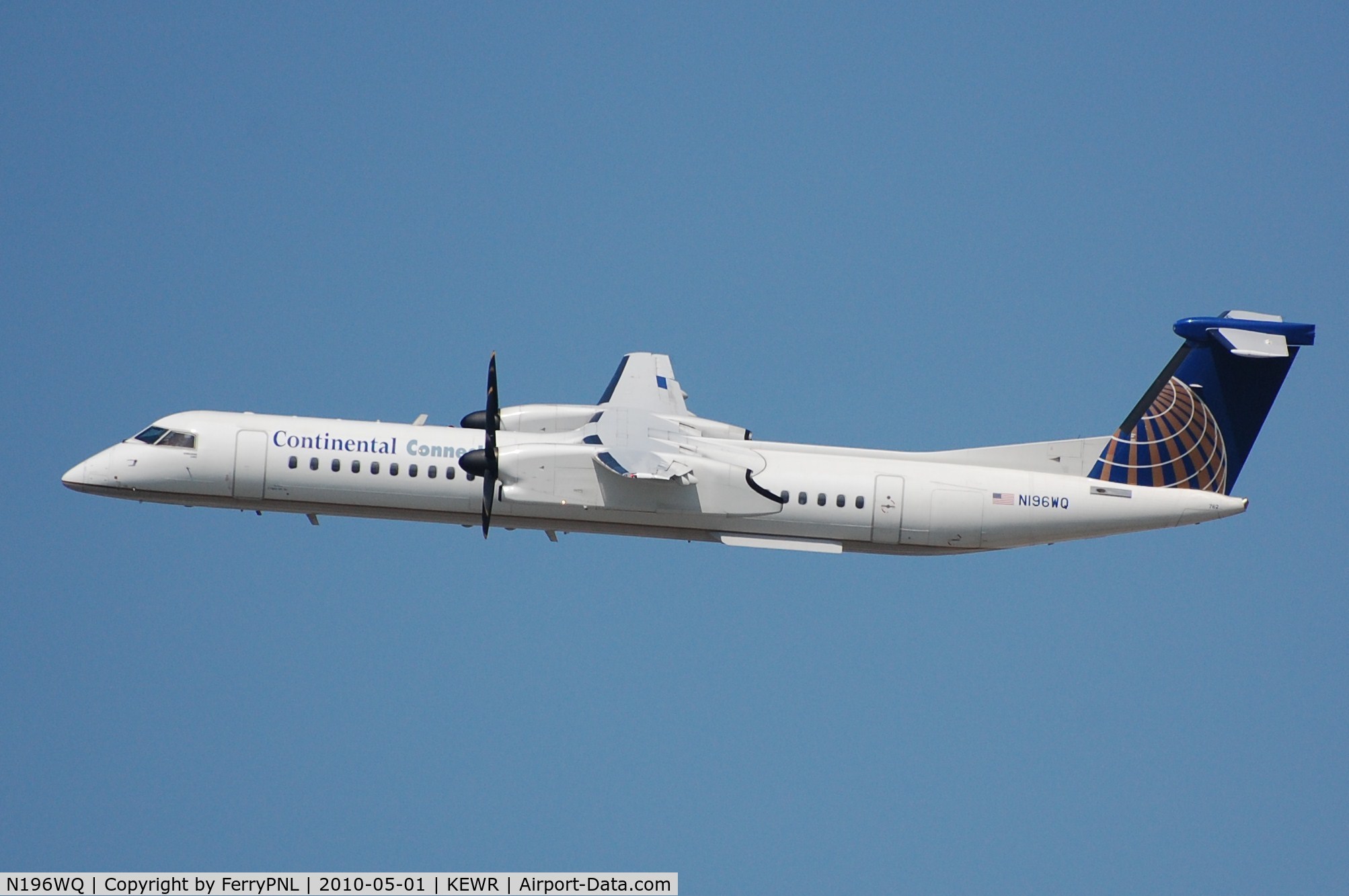 N196WQ, 2008 Bombardier DHC-8-402 Dash 8 C/N 4196, CO Express Dash 8