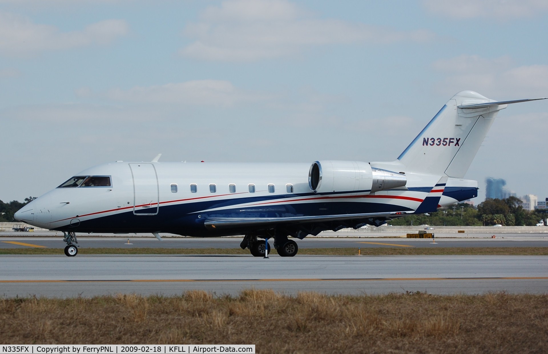 N335FX, 2005 Bombardier Challenger 604 (CL-600-2B16) C/N 5619, CL604 of Bombardier Jet Solutions
