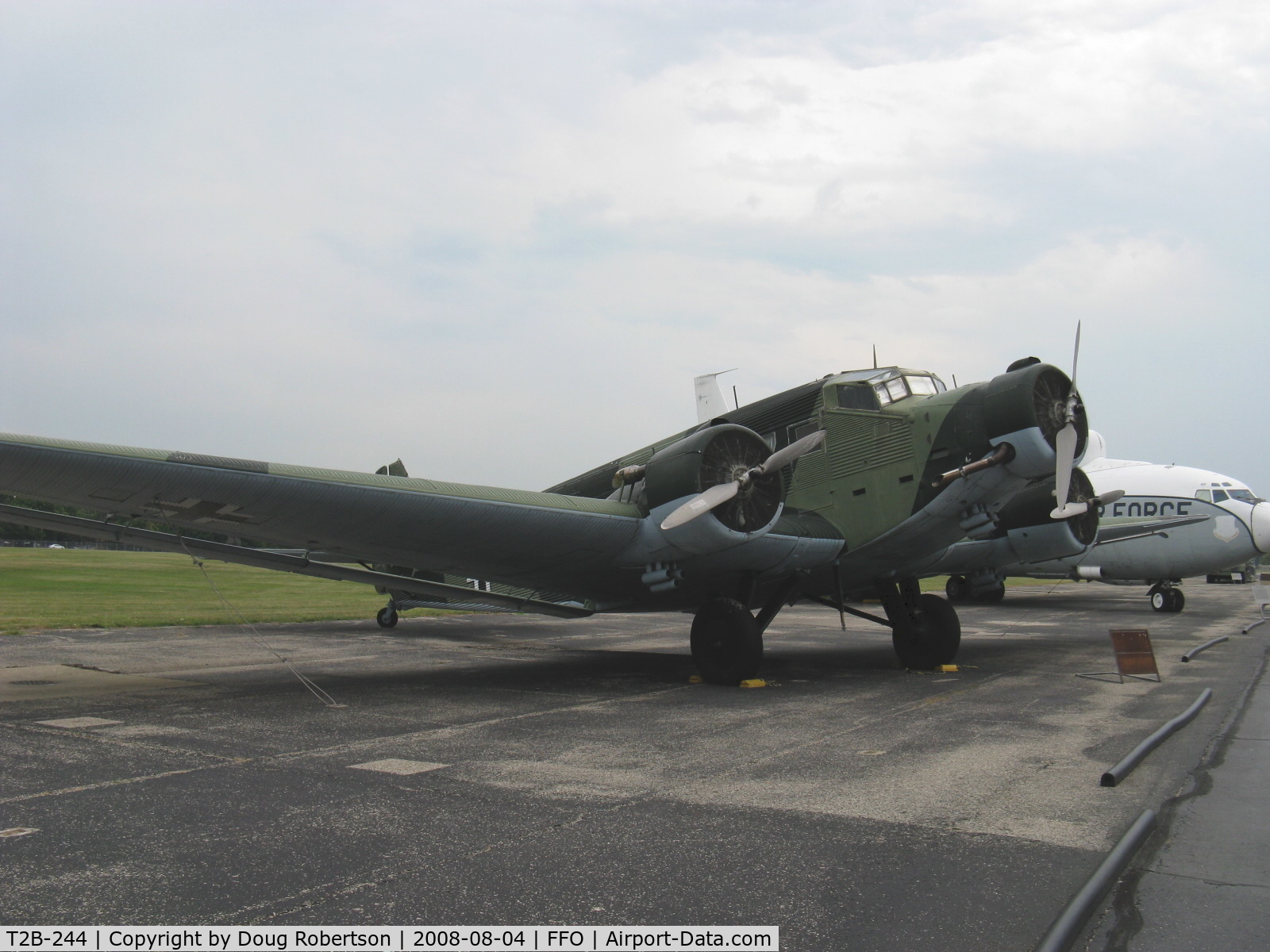 T2B-244, Junkers (CASA) 352L (Ju-52) C/N 135, Junkers JU.52, three 830 Hp BMW 132A radials