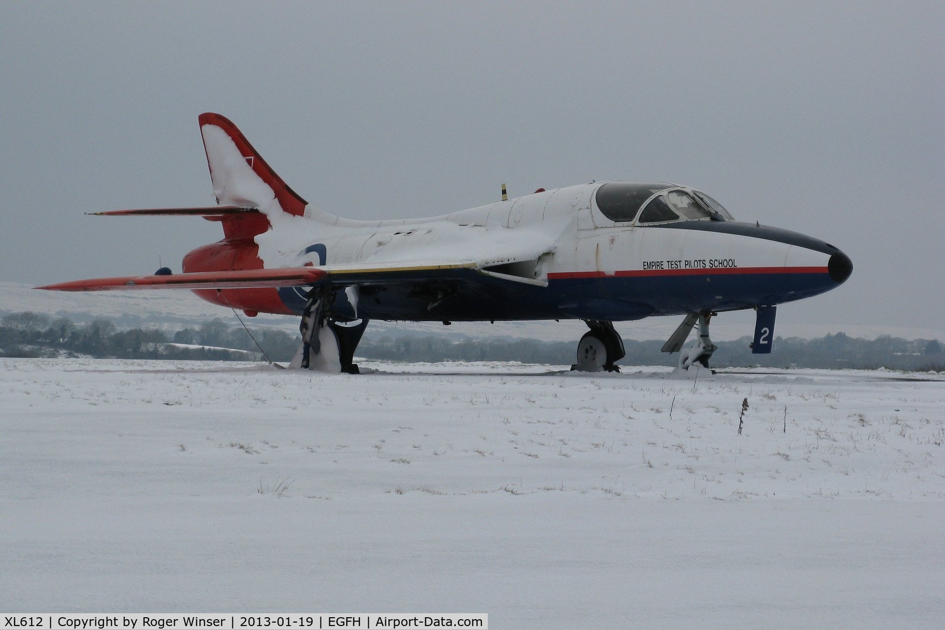 XL612, 1958 Hawker Hunter T.7 C/N 41H-695346, The airport's 