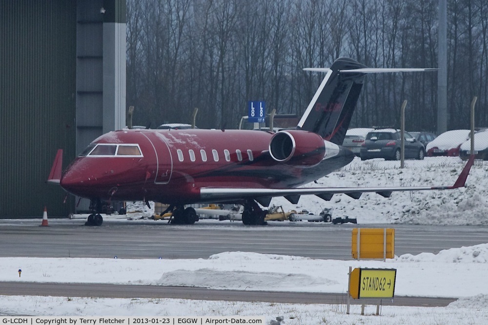 G-LCDH, 2012 Bombardier Challenger 605 (CL-600-2B16) C/N 5904, 2012 Bombardier CANADAIR CL600-2B16, c/n: 5904 believed to be used by F1 racing driver , Lewis Hamilton