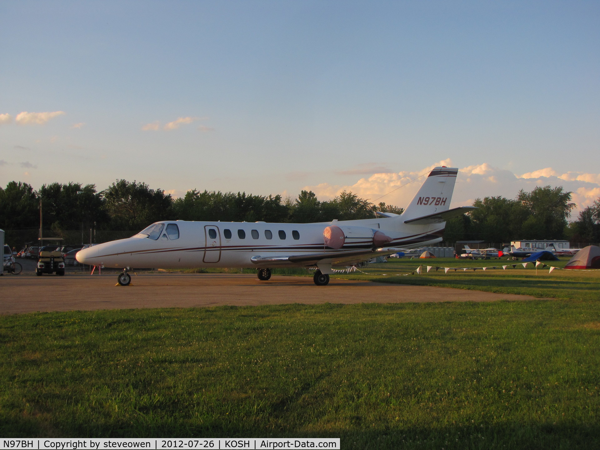 N97BH, Cessna 560 Citation V C/N 560-0290, at Oshkosh-12