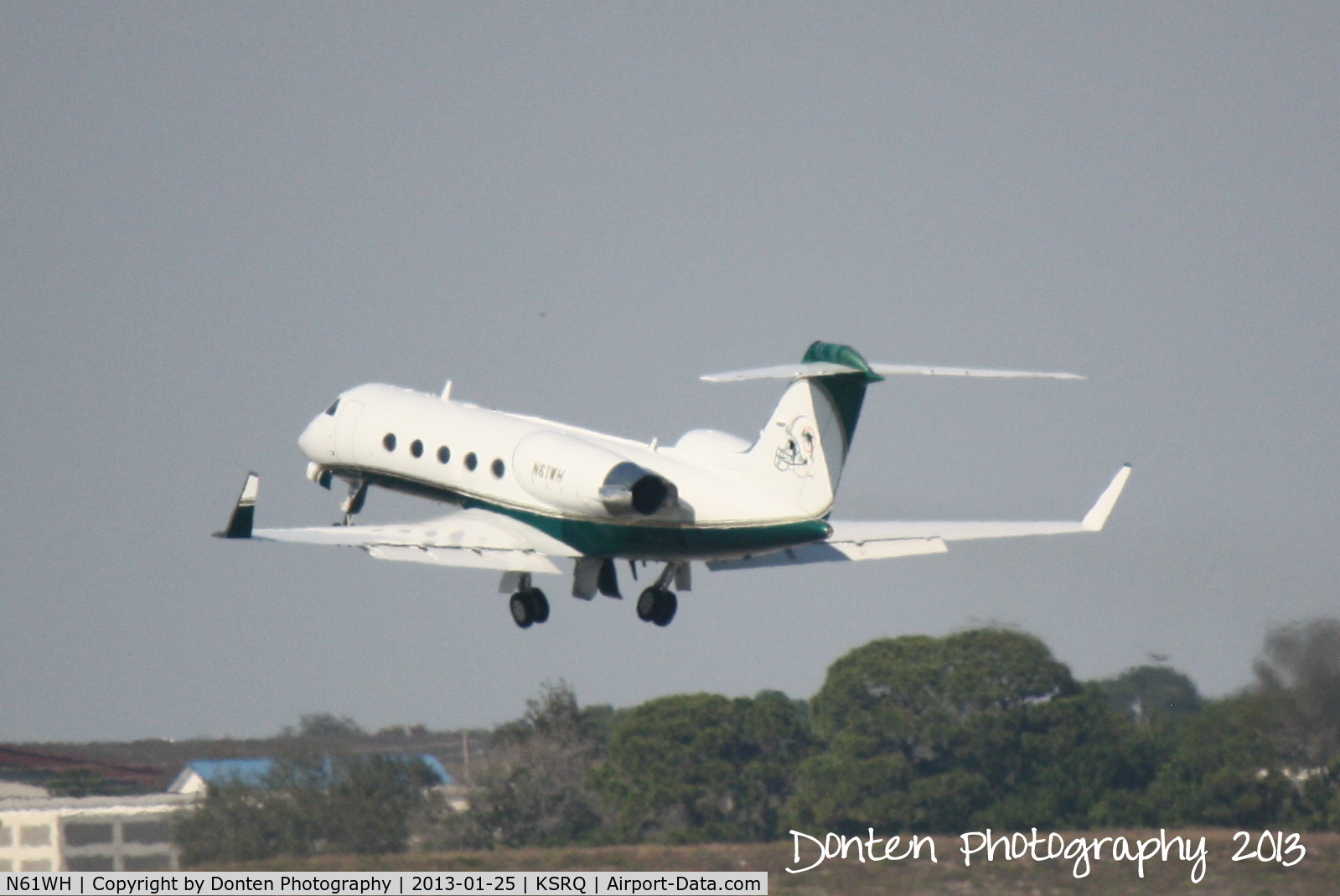 N61WH, 1988 Gulfstream Aerospace G-IV C/N 1075, Gulfstream IV (N61WH) departs Sarasota-Bradenton International Airport