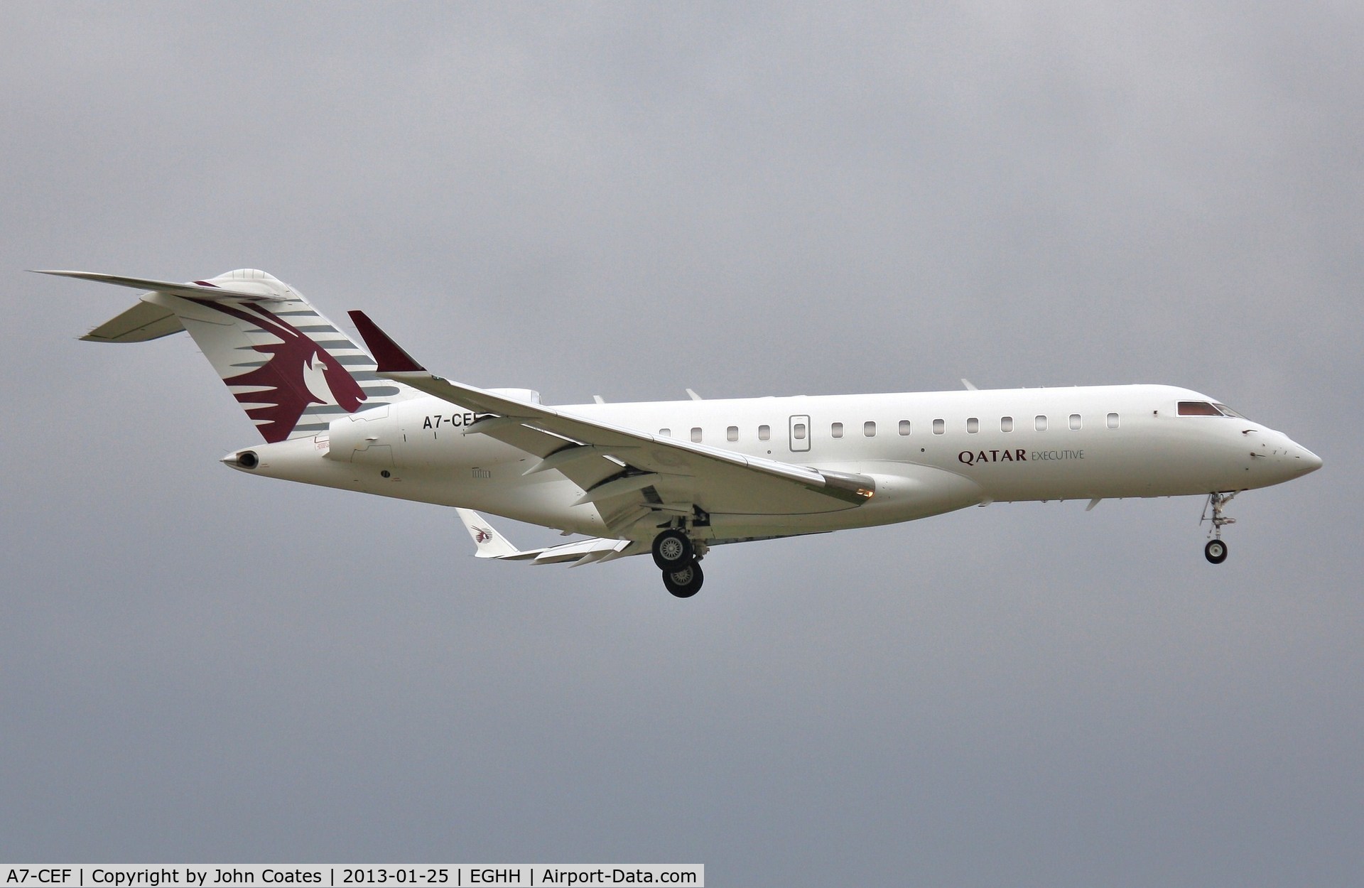 A7-CEF, 2008 Bombardier BD-700-1A10 Global Express C/N 9294, Finals to 08 in windy weather