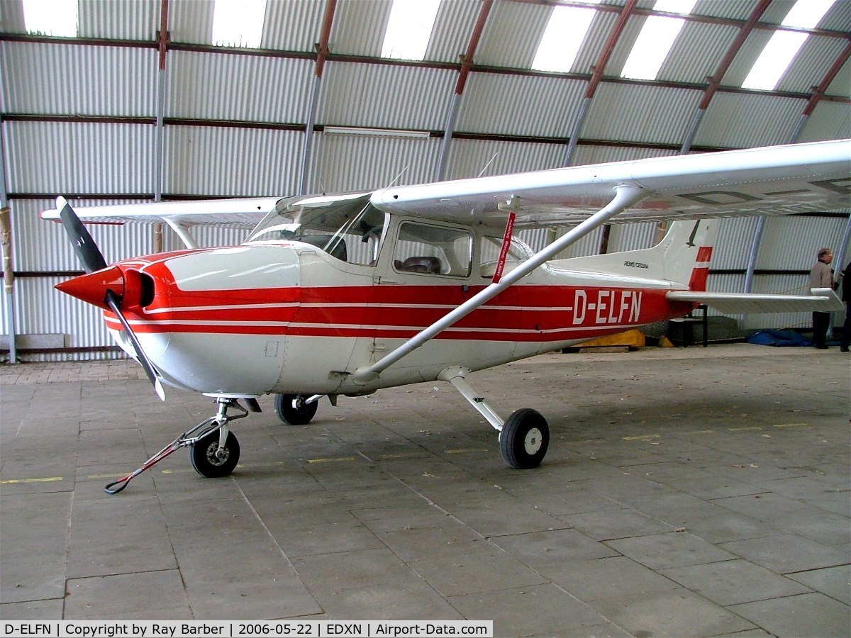 D-ELFN, 1987 Reims F172M Skyhawk C/N 1499, R/Cessna F.172M Skyhawk [1499] Nordholz-Spieka~D 22/05/2006