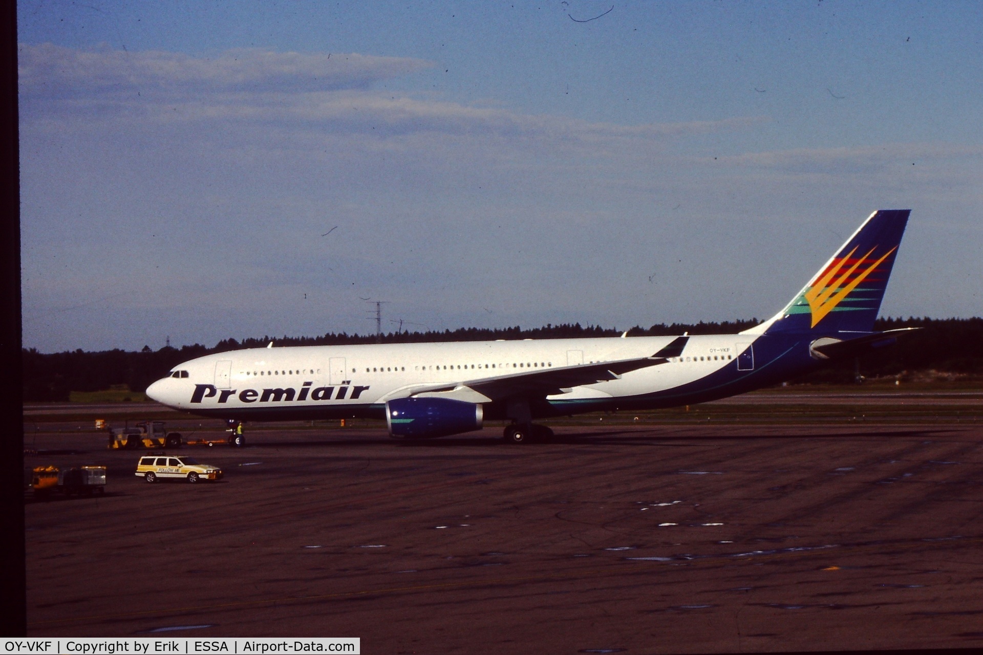 OY-VKF, 1999 Airbus A330-243 C/N 309, By Erik Oxtorp