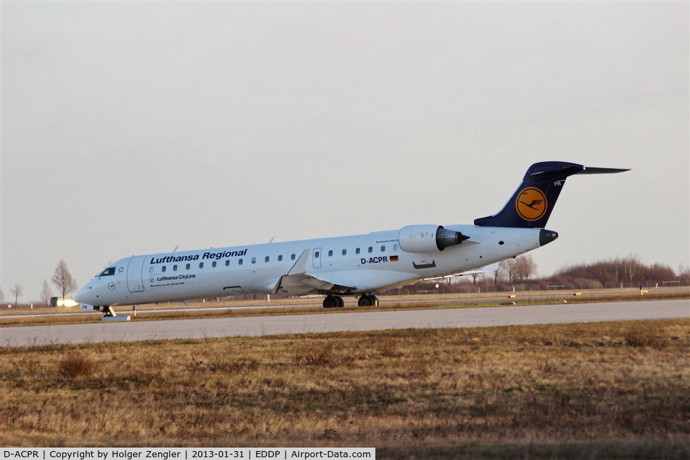 D-ACPR, 2003 Canadair CRJ-701ER (CL-600-2C10) Regional Jet C/N 10098, Ready for take-off to MUC...