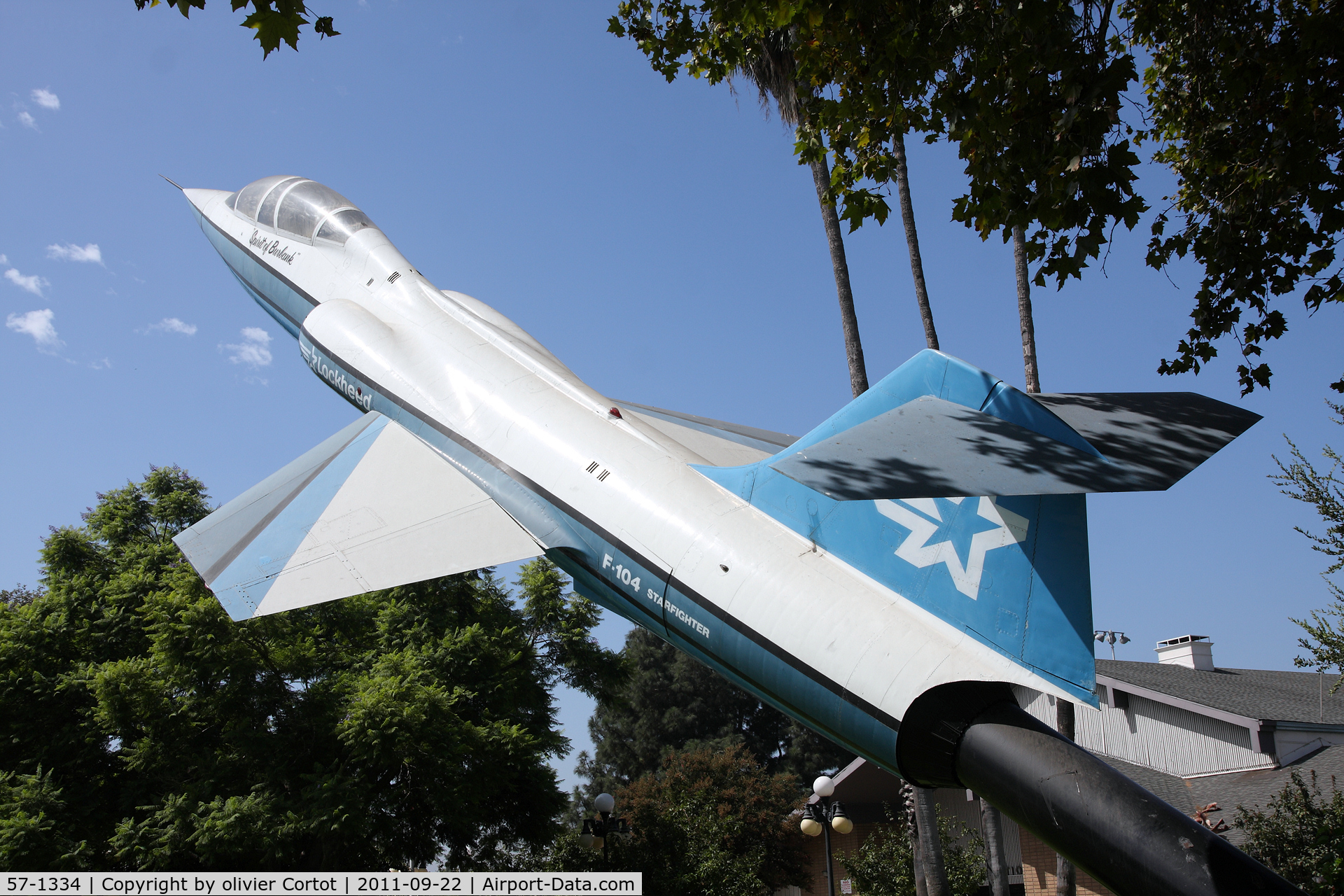 57-1334, 1957 Lockheed F-104D Starfighter C/N 483-5046, In a public park, Burbank CA