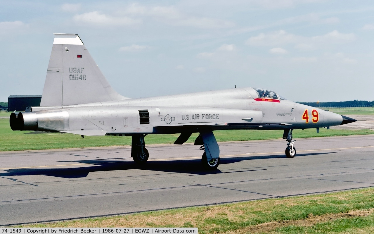 74-1549, 1974 Northrop F-5E Tiger II C/N R.1207, taxying to the flightline