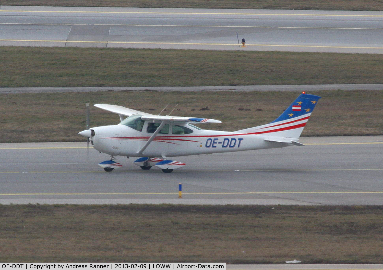 OE-DDT, Cessna 182K Skylane C/N 18257779, private Cessna 182