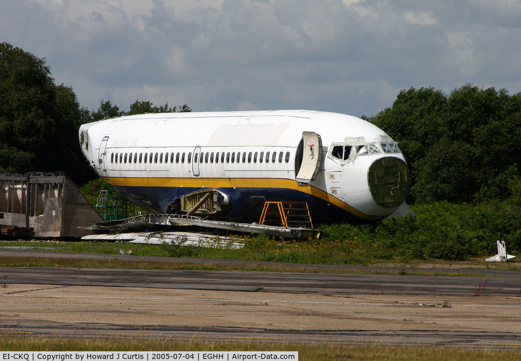 EI-CKQ, 1982 Boeing 737-2K2 C/N 22906, Just a fuselage, dumped here.