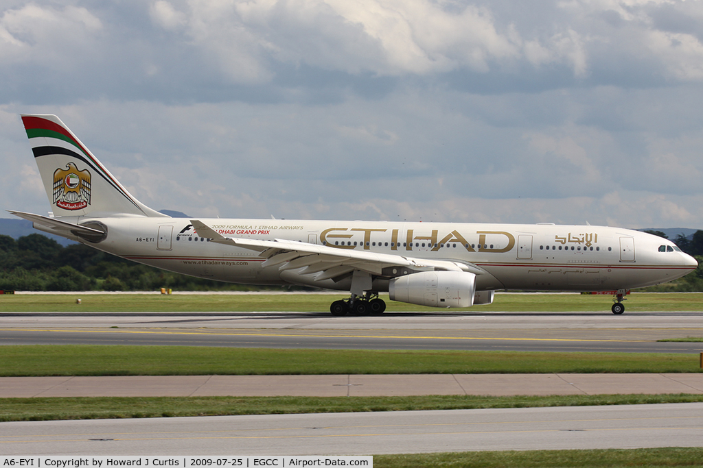 A6-EYI, 2006 Airbus A330-243 C/N 730, With titling for the Abu Dhabi Grand Prix