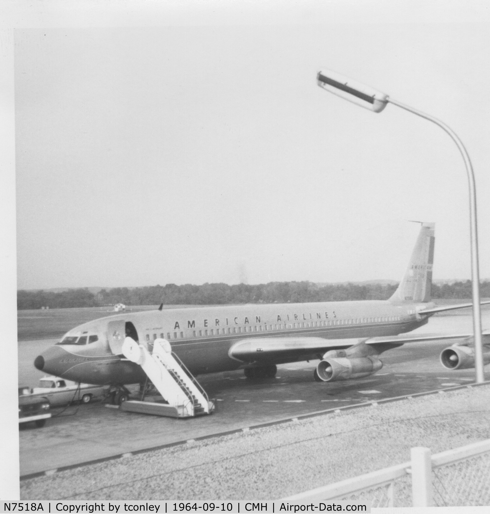 N7518A, 1959 Boeing 707-123B C/N 17645, @ Port Columbus (CMH) 10 Sept 1964