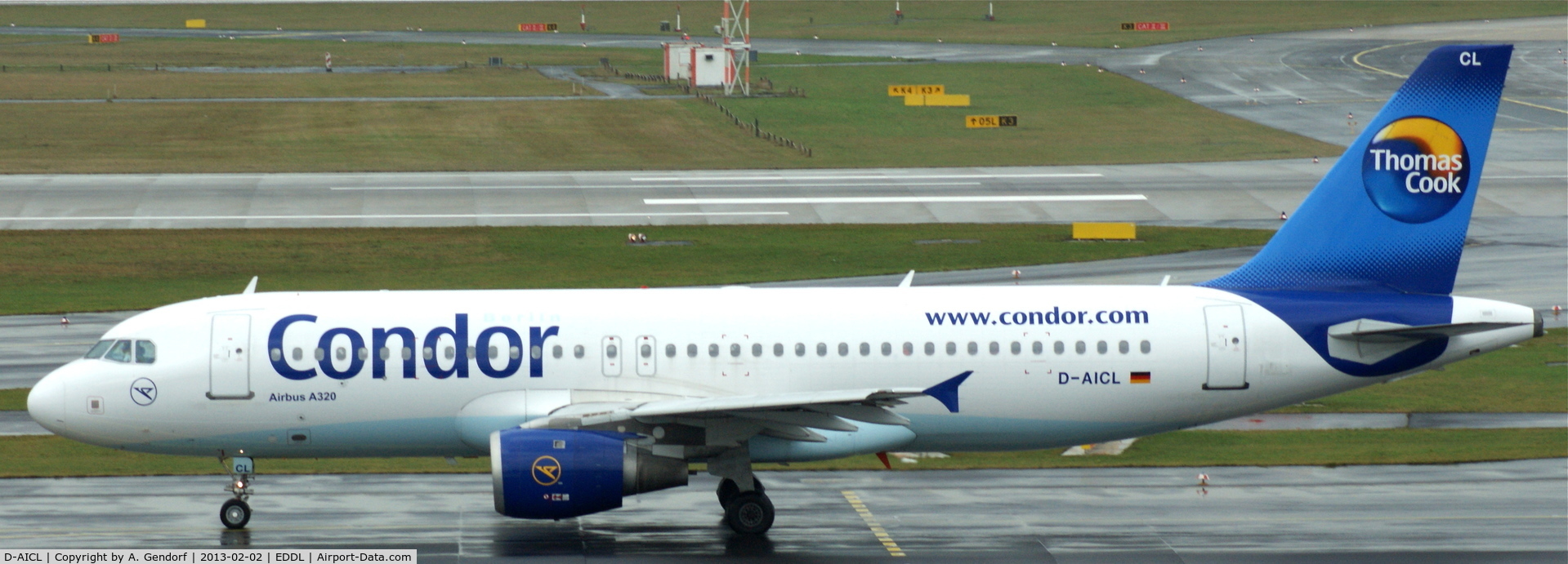 D-AICL, 2001 Airbus A320-212 C/N 1437, Condor, seen here on the taxiway at Düsseldorf Int´l (EDDL)