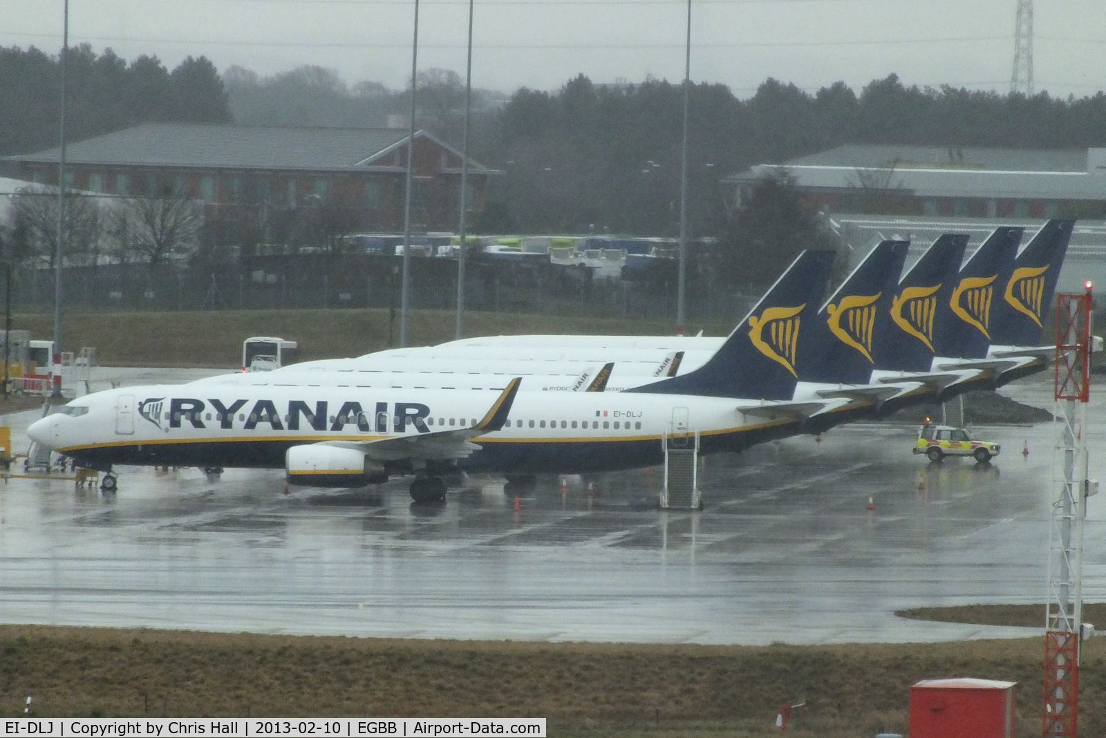 EI-DLJ, 2006 Boeing 737-8AS C/N 34177, EI-DLJ leads this line-up of Ryanair B737's parked up for the winter