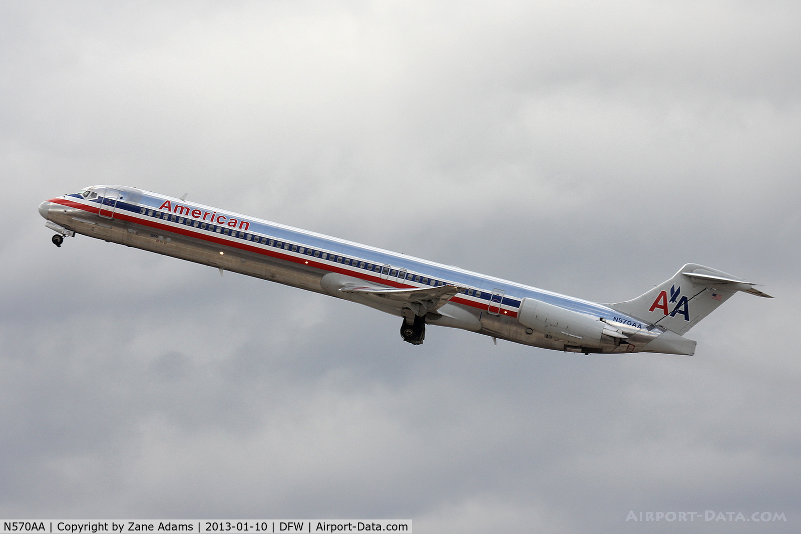 N570AA, 1987 McDonnell Douglas MD-83 (DC-9-83) C/N 49352, American Airlines at DFW Airport