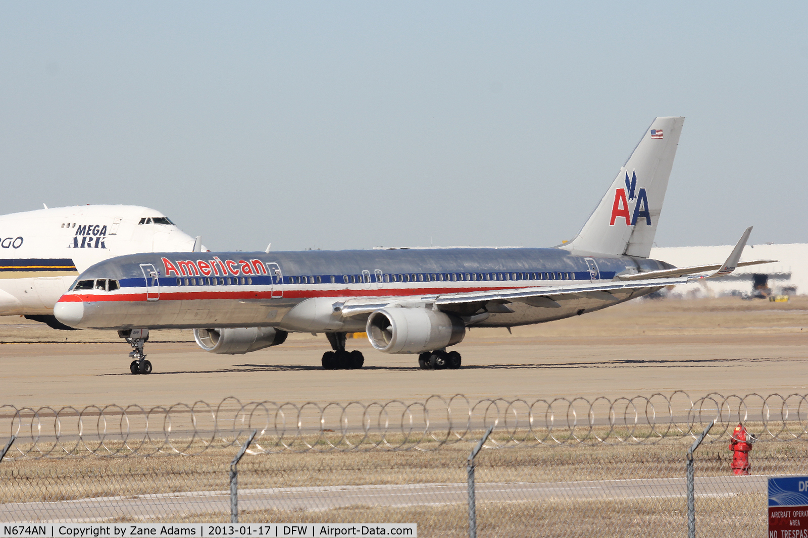 N674AN, 1998 Boeing 757-223 C/N 29424, American Airlines at DFW Airport