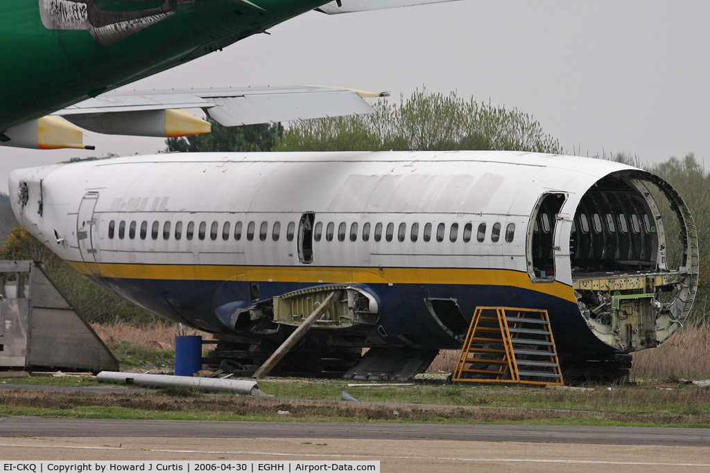 EI-CKQ, 1982 Boeing 737-2K2 C/N 22906, Ex Ryanair, minus nose and many other parts.
