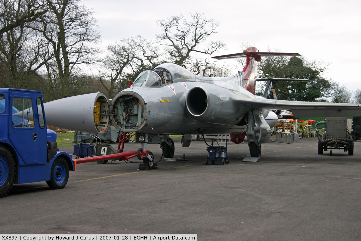 XX897, 1976 Hawker Siddeley Buccaneer S.2B C/N B3-02-75, Outside, ready for another engine run