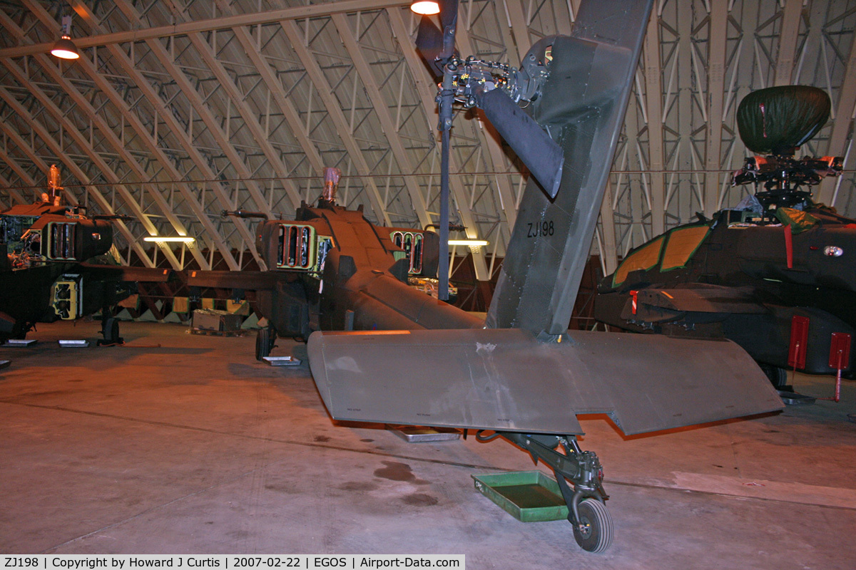 ZJ198, 2004 Westland Apache AH.1 C/N WAH.33, Royal Air Force, in store