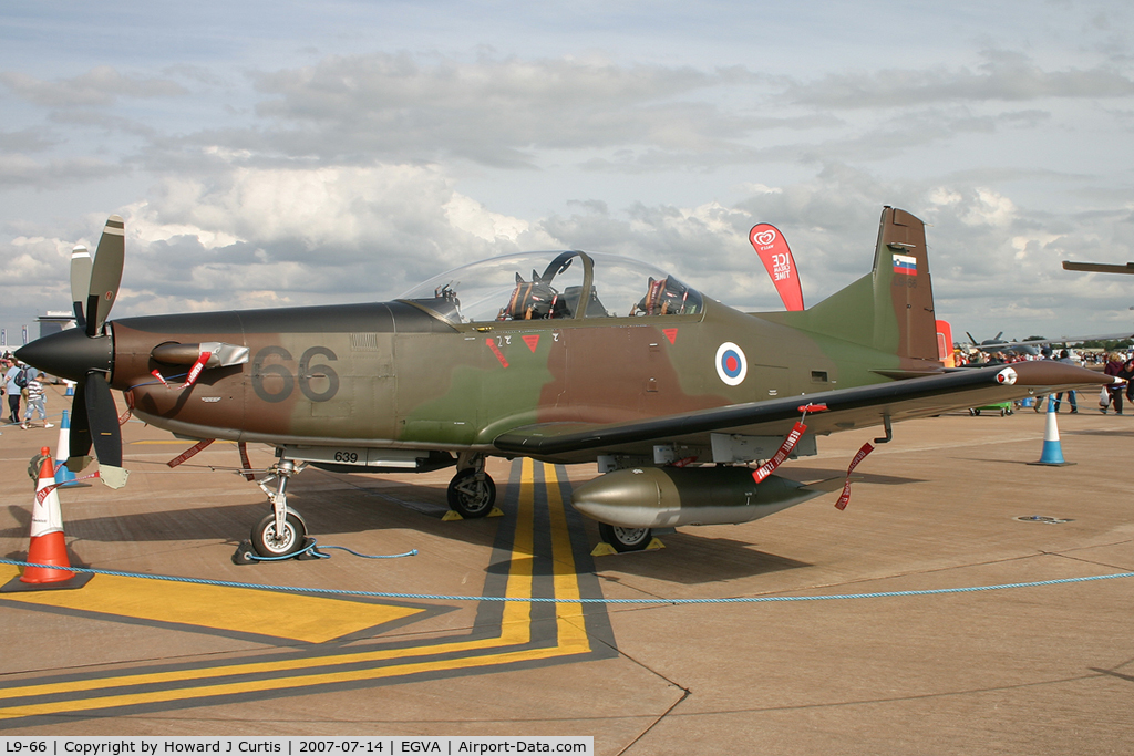 L9-66, Pilatus PC-9M Hudournik C/N 639, RIAT 2007. Slovenian Air Force.