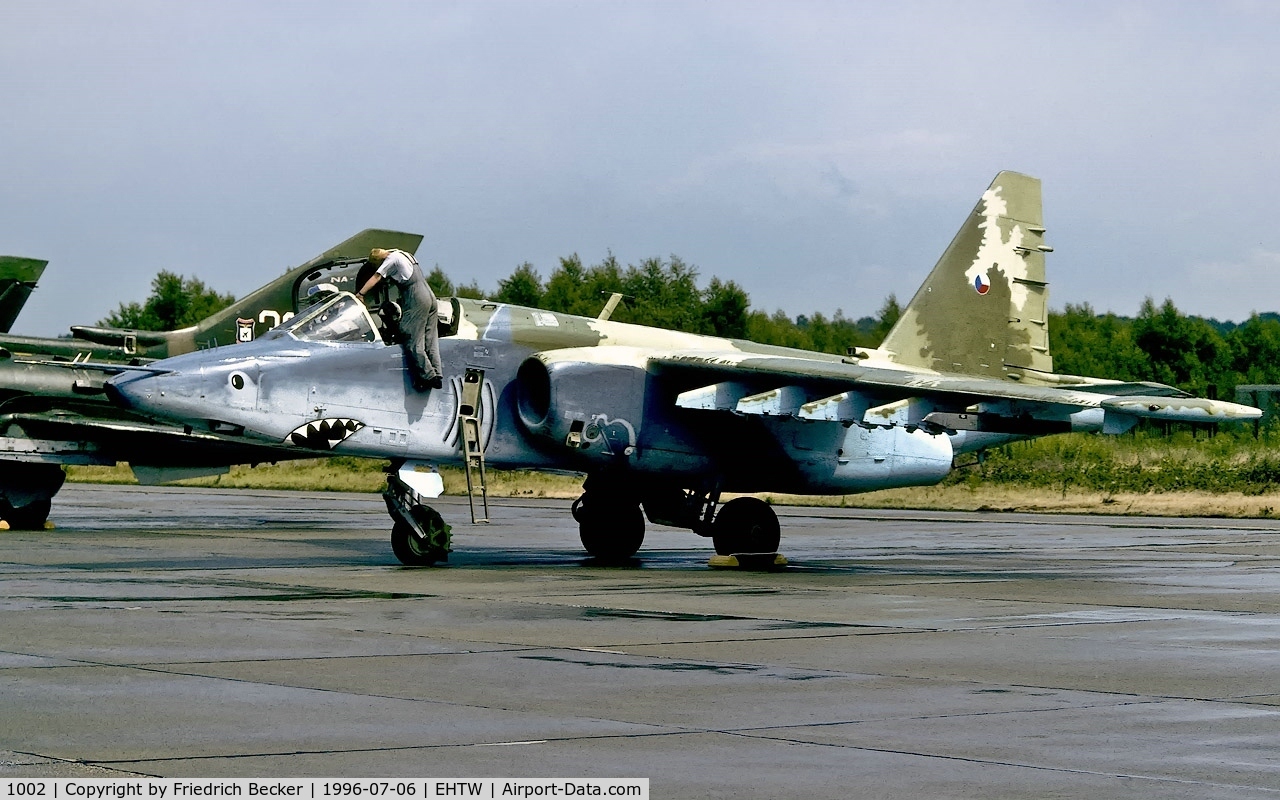 1002, Sukhoi Su-25K C/N 25508110002, flightline at Twente